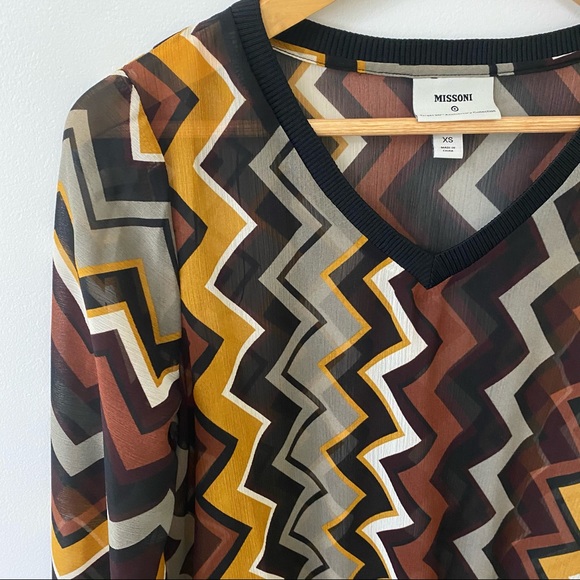 Missoni x Target beautiful sheer blouse top 💛 - Picture 5 of 6
